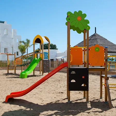 & 4* Estepona