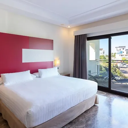 & Hotel Estepona