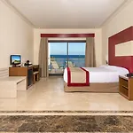 & Hotel Estepona