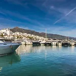 & 4* Estepona