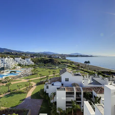 & Estepona